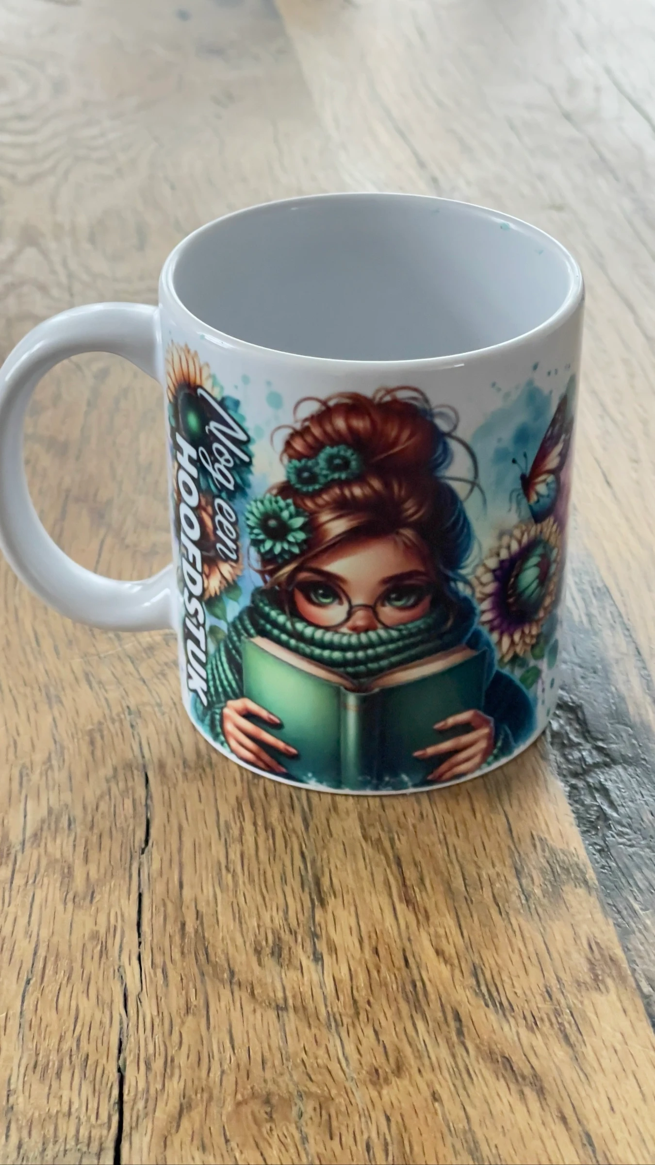 📚☕ Mok „Nog een hoofdstuk” — voor echte boekenliefhebbers!